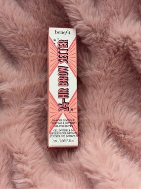 Benefit 24-HR Brow Setter Invisible Gel